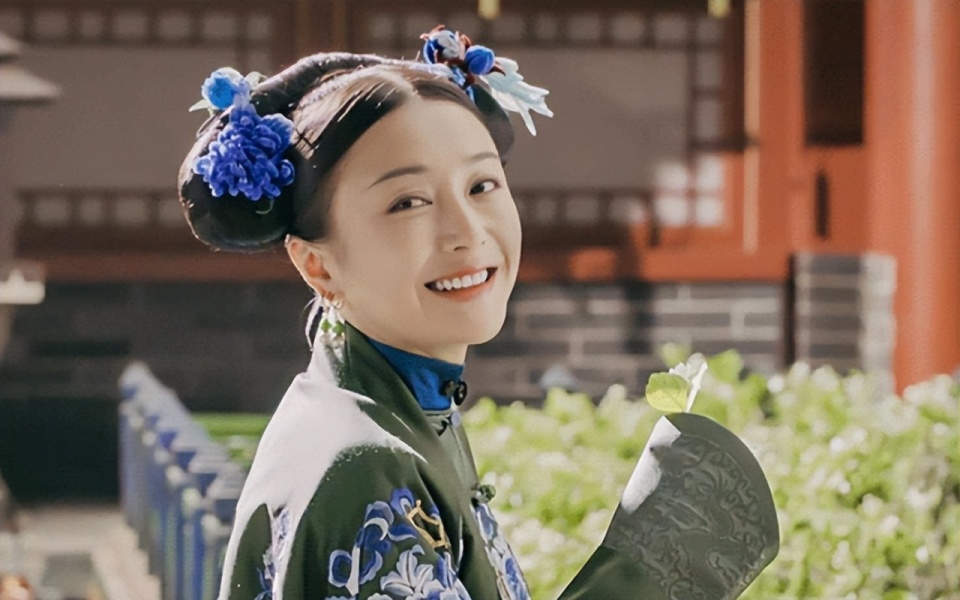 壹葡ONEBETS娛樂:李谿芮也談弟弟?姐弟戀女星現狀:有人疑去父畱子、有人仍力捧男友