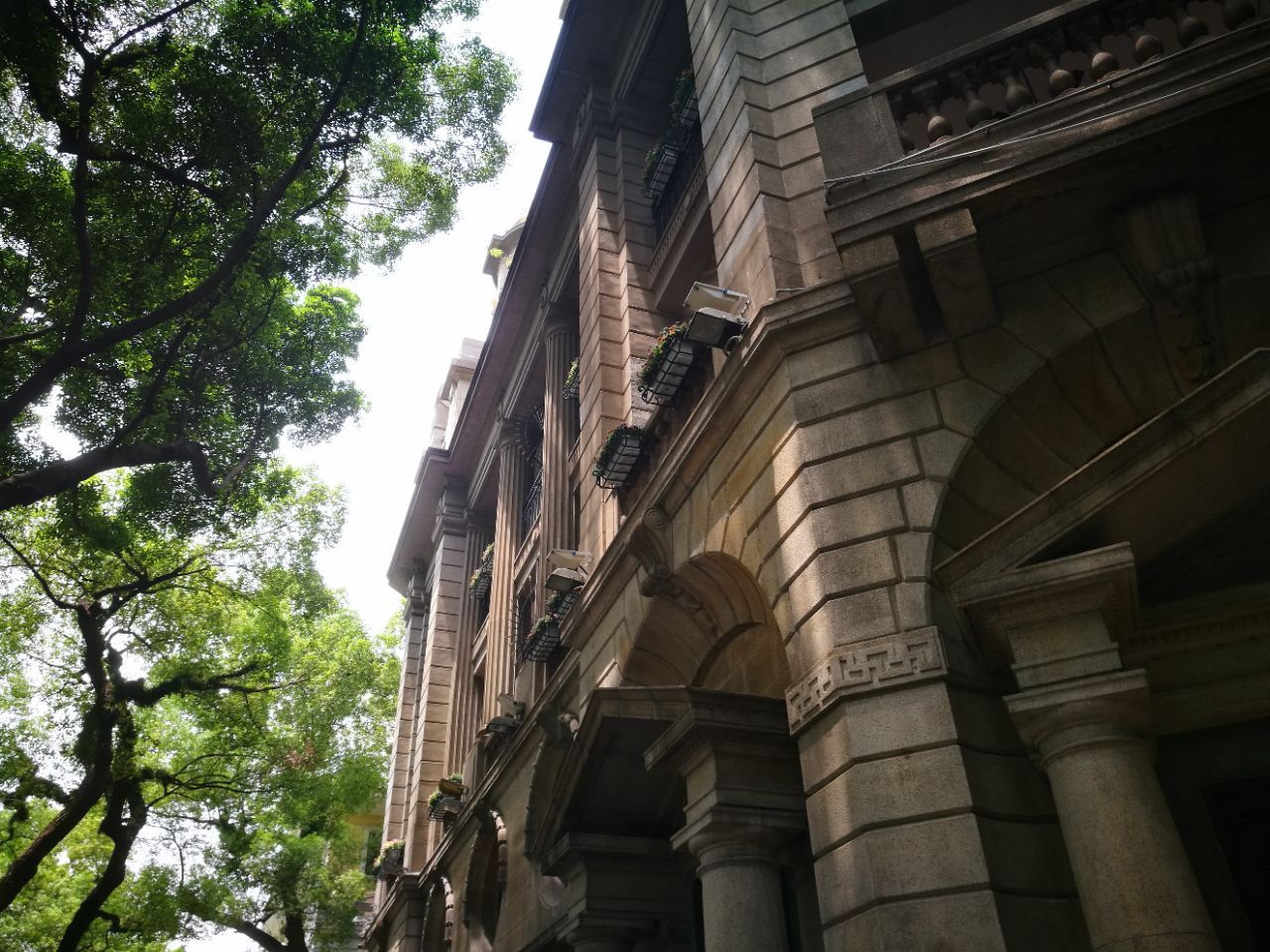 {老虎機}(沙面岛旅游攻略) {老虎機}(沙面岛旅游攻略)